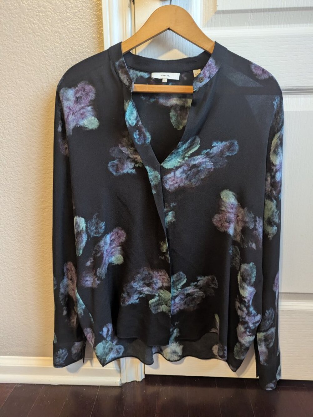 Vince 100% Silk Abstract Floral Blouse Black Purple Teal Small